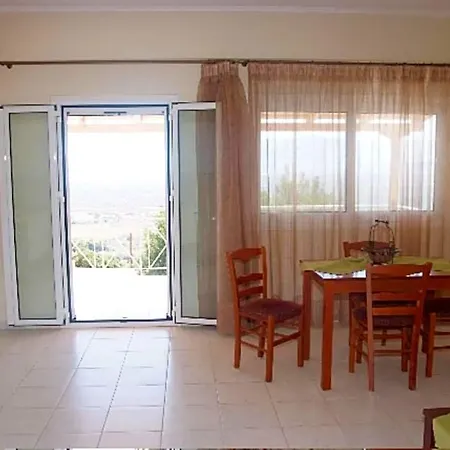 Otel Anigraia Ástros