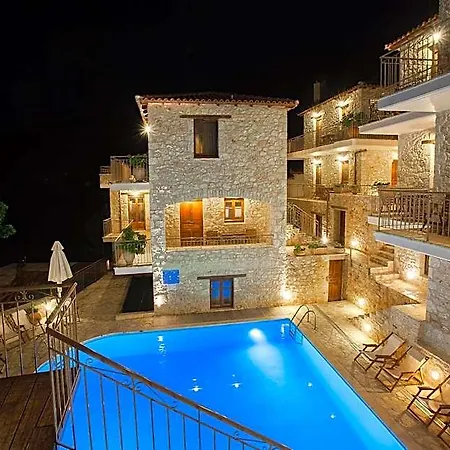 Anigraia Otel Ástros